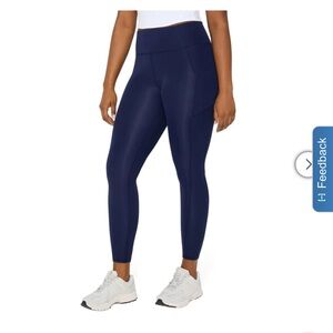 Women's Navy High-Waisted Fabletics Leggings Large